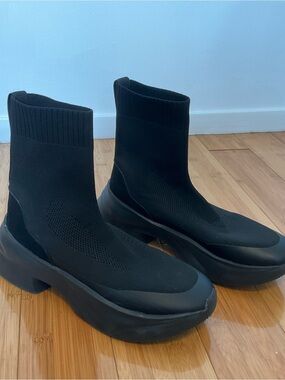 Zara Black Knit Platform Sock Sneakers